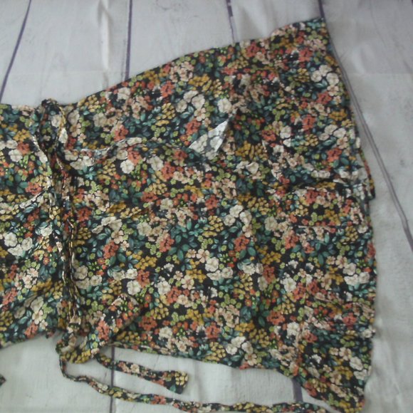 *SOLD* Dynamite Ladies Wrap Style Summer Dress With Matching Belt Sz XS - Picture 3 of 3